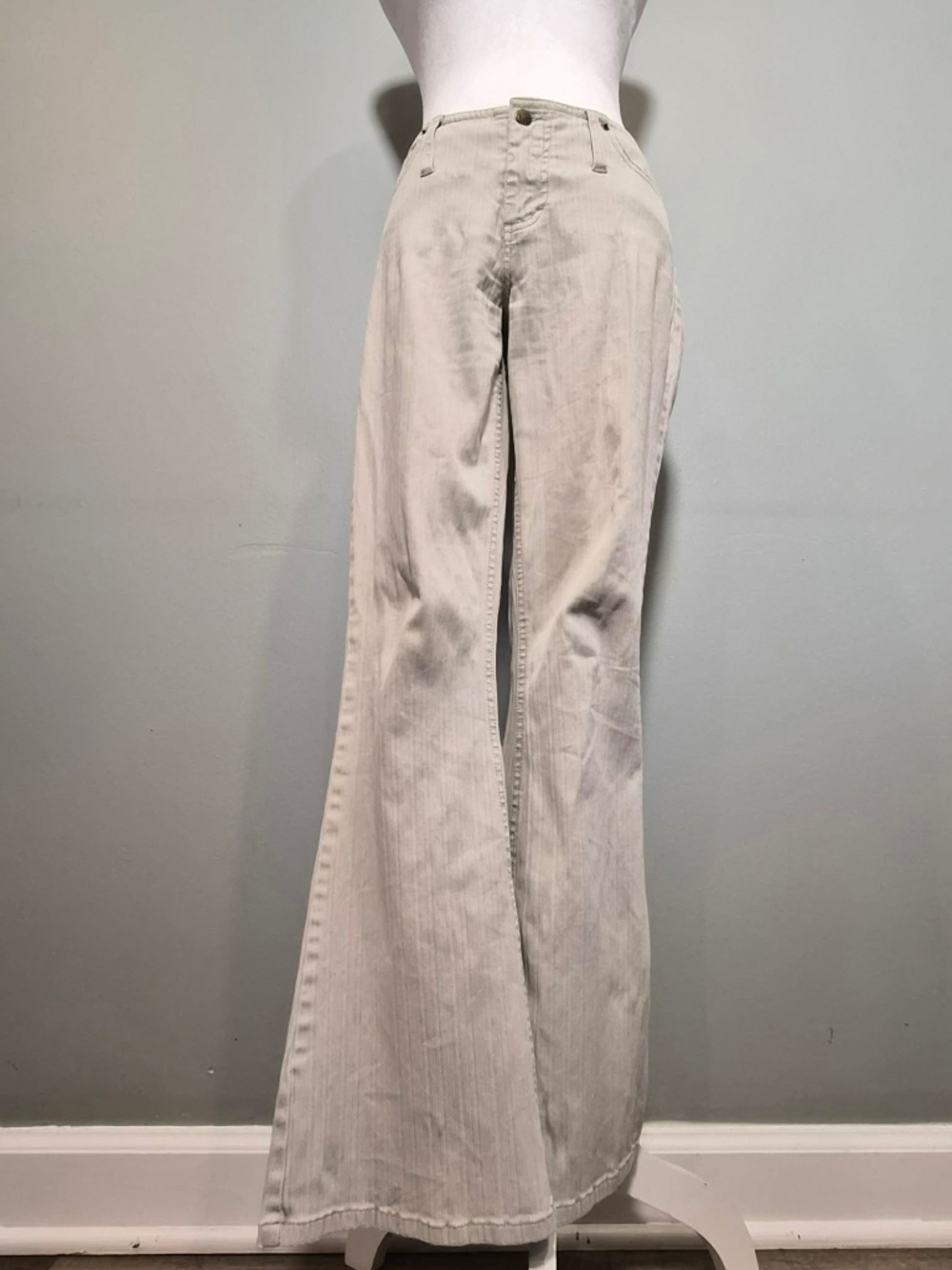 Mudd Vintage Y2K Artsy Indie Hippie Boho Twee Dainty Chic Bootcut Cool Mom Jeans